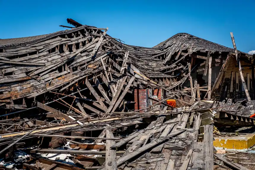 Local water damage restoration team in Miami